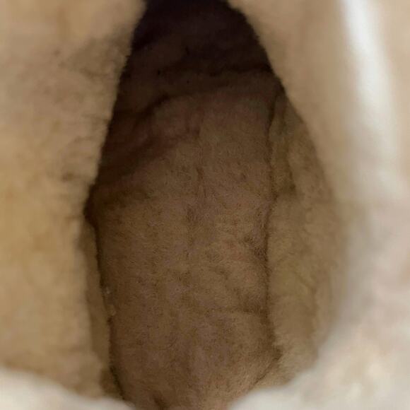 No. 6 5" Pull on Shearling Clog Boot on Mid Heel in Natural and Khaki Size 38 - Picture 15 of 16